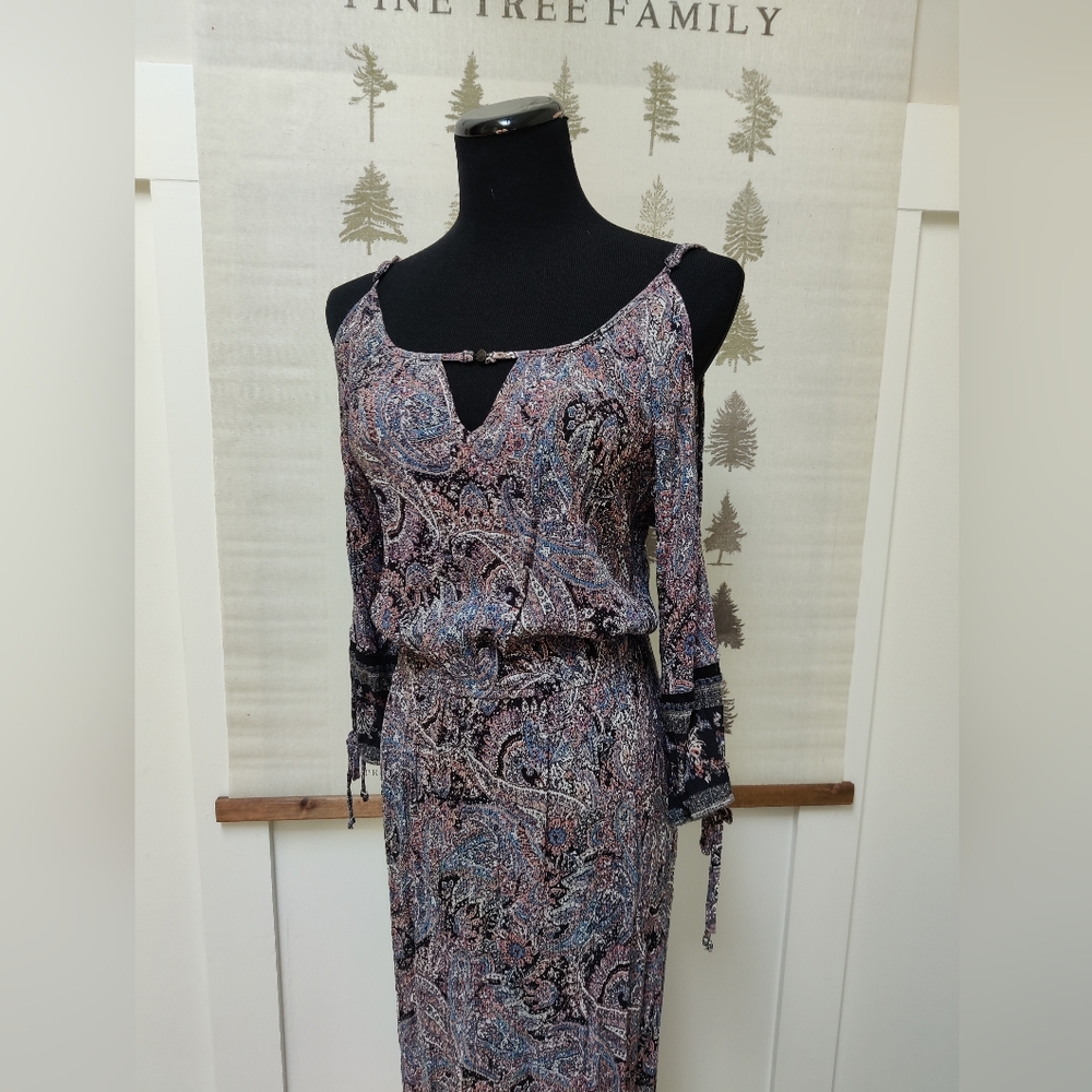 American Eagle Paisley Cold Shoulder Maxi Dress - Size M - Picture 6 of 12